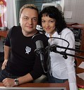 Sašo Papp in Polona Požgan, voditelja jutranjega programa Radia Center