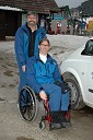 Roman Jakič s sinom Galom, smučarjem paraplegikom