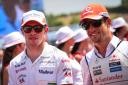 Paul di Resta, dirkac mostva Force India; Jenson Button, dirkac mostva McLaren