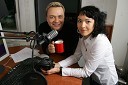 Sašo Papp in Polona Požgan, voditelja jutranjega programa na  radiu Postaja Center, nominiranem za Viktorja za radijsko postajo