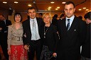 Branko Kurbus, predsednik uprave Arcont d.d. s hčerko, soprogo in sinom Alešem