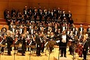 Glasbeniki orkestra SNG Opera in balet Ljubljana in operni zbor SNG Opera in balet Ljubljana