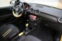 Opel Adam 1.4 Twinport Ecotec SLAM Enjoy Sport, notranjost