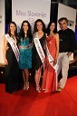 Nina Orešek, 2. spremljevalka Miss Maribora, Iris Mulej, aktualna Miss Slovenije, Tadeja Ternar, Miss Maribora 2007, Mateja Bezjak, 1. spremljevalka Miss Maribora in Marjan Podlesnik, soorganizator prireditve