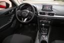 Mazda3 G120 Revolution, notranjost