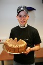 Matej Žagar, speedwayist s torto za rojstni dan