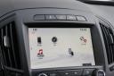Opel Insignia 2.0 CDTI ECOTEC ecoFLEX Cosmo, zaslon je velik in občutljiv na dotik