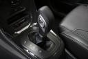 Ford Fiesta 1.0 EcoBoost Powershift Titanium X, s tipkama + in - na menjalniku lahko prestavljamo ročno