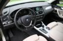 BMW X3 xDrive 20d, notranjsot