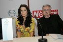 Iris Mulej, Miss Slovenije 2006 in Petar Radović, odgovorni urednik razvedrilnega programa RTV Slovenija