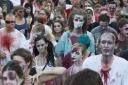 Zombie walk na Grossmannovem festivalu