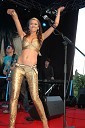 Nina Osenar, voditeljica oddaje Big Brother, Miss Hawaiian Tropic 2005 in pevka