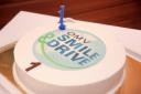 OMV obeležil prvo obletnico kluba Smile & Drive z donacijo Anini zvezdici