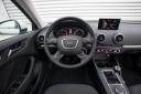 Audi A3 Sportback 1.6 TDI Attraction, notranjost
