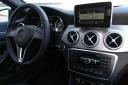 Mercedes-Benz CLA 200 CDI 4MATIC, preveč štrleč ekran