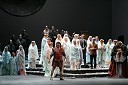 Opera Norma, v ospredju Janez Lotrič, v vlogi Polliona