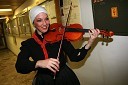Violinistka Akademske folklorne skupine KUD Študent Maribor