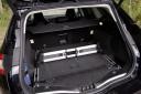 Ford Mondeo Karavan 2.0 TDCi Powershift Titanium, z dvojnim dnom je prostornina 525 litrov