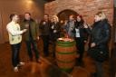 Obisk nagrajenke Slovenskih novic s prijatelji v vinski kleti P & F Jeruzalem