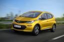 Opel napoveduje spremembe: prihaja električni avto Ampera-e