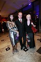 Vesna, žena Darija Južne, lastnika podjetja Lisca d.d. in Urška Drofenik, modna kreatorka s spremljevalcem Markom Spolenakom