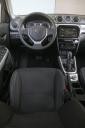 Suzuki Vitara 1.6 DDiS 4WD TCSS Elegance, voznikova perspektiva notranjosti