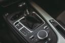 Audi A4 2.0 TDI Basis, funkcijski osrednji greben