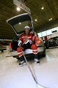 Hokejist HK Acroni Jesenice in avtomobil znamke Škoda