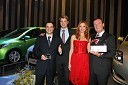 Danilo Ferjančič in Wilfried Weitgasser, direktorja Porsche Slovenija d.o.o., Mojca Mavec, voditeljica prireditve avto leta 2007 ter Frenk Tavčar, vodja programa Audi v Sloveniji