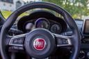 Fiat 124 Spider 1.4 MultiAir 16v Lusso, veliko voznik opravi na volanu