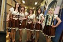 Ansambel Polka punce: Jožica Kovač, Eva Šolinc, Barbara Leber, Ana Verhovšek in Darinka Kovač