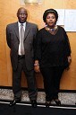 Leslie Mabangambi Gumbi, veleposlanik Južnoafriške republike z ženo