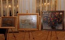 Slike, ki jih je bilo mogoče kupiti na dražbi, na sredini slika akademskega slikarja prof. Hama Ibrulja za naslovom Impresije Slovenije, ki je dosegla rekordno vrednost 850.000 SIT