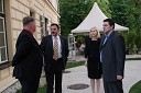 Miloš Milač, urednik avtomobilizma pri časniku Finance, Bogdan Žvanut, direktor podjetja MMS d.o.o., uvoznika vozil Mazda za Slovenijo, ... in ...