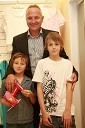 Janez Hudohmet, direktor Palmers Slovenija in njegova sinova Fran in Janez