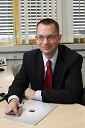 Dr. Peter Groznik, direktor naložbenega sektorja v družbi KD Skladi, d. o. o.