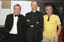 Primož Grašič, kitarist, Lojze Krajnčan, dirigent Big Band RTV Slovenija in Cole Moreti, glasbenik