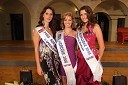 Nika Mihelič, 2. spremljevalka Miss Koroške 2008, Teja Britovšek, Miss Koroške 2008 in Sandra Skutnik, 1. spremljevalka Miss Koroške 2008
 
