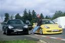 Walter Roehrl med Porsche 911 Turbo 3,6 Coupé (levo) in Porsche 911 GT3 (desno), 1999.