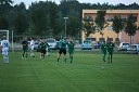 Nogometna tekma med slovenskimi glasbeniki in vinarji
