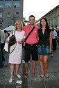 Tatjana Mileta, direktorica GIZ-a in mestna svetnica MOM-a in njen sin Tomaž s punco Minjo