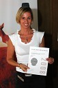Predstavnica italjanskega vinarja La Tunella, dobitnika srebrnega priznanja
