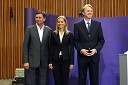 Borut Pahor, predsednik SD, Katarina Kresal, predsednica LDS in Gregor Golobič, predsednik Zares