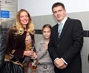 Injo Gregorič, podjetnica in model in Božidar Novak, partner in svetovalec v komunikacijski skupini SPEM ter hčerka Neja
