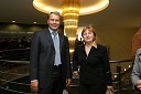 Dr. Andrej Vizjak, direktor A.T. Kearney in Tatjana Fink, glavna direktorica podjetja Trimo d.d.