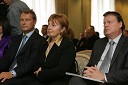 Dr. Andrej Vizjak, direktor A.T. Kearney, Tatjana Fink, glavna direktorica podjetja Trimo d.d. in Boško Šrot, direktor Pivovarne Laško