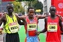 Peter Kwalia (Kenija), tretjeuvrščeni, Amare Mulu (Etiopija), zmagovalec in Ibrahim Limo (Kenija), drugouvrščeni na Ljubljanskem maratonu