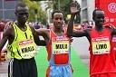 Peter Kwalia (Kenija), tretjeuvrščeni, Amare Mulu (Etiopija), zmagovalec in Ibrahim Limo (Kenija), drugouvrščeni na Ljubljanskem maratonu